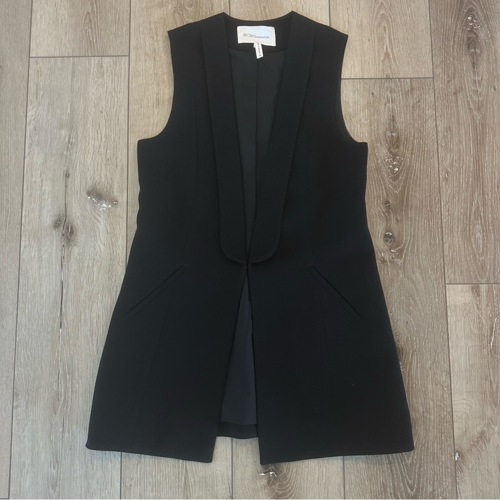 BCBGeneration Black Sleeveless Long Vest Laying Top Fall Top Black Suiting XS